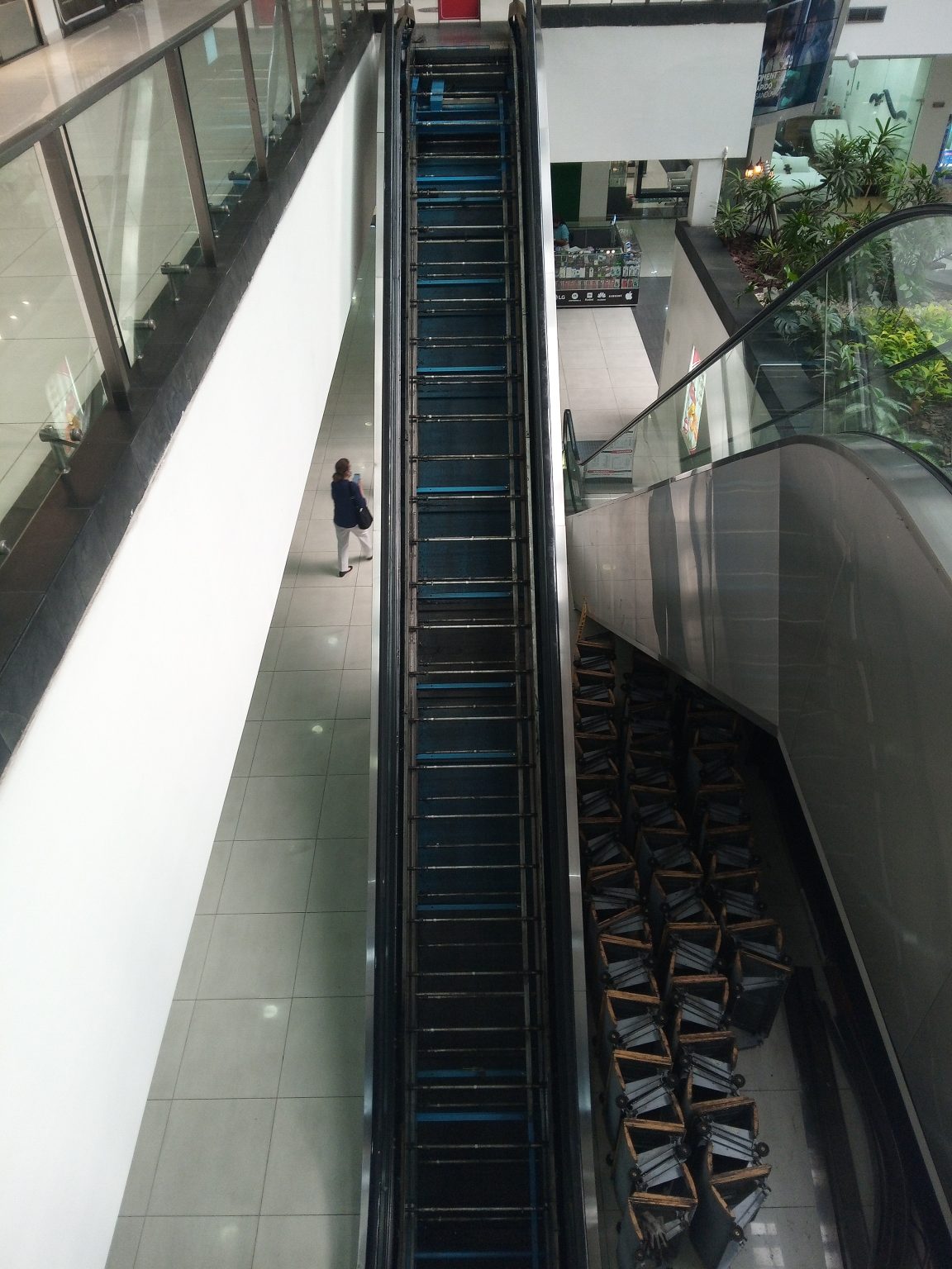 {"capture_mode":"AutoModule","faces":[]}